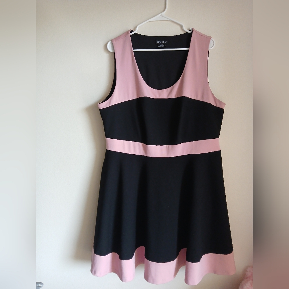 City Chic Sleeveless Dress Size Large Pockets